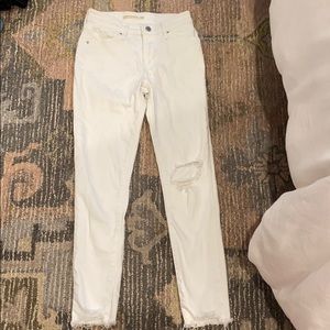 Levi’s white jeans